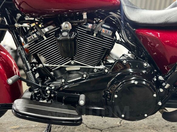 2017 Harley-Davidson Road Glide, пурпурный, 1980000 рублей - вид 27