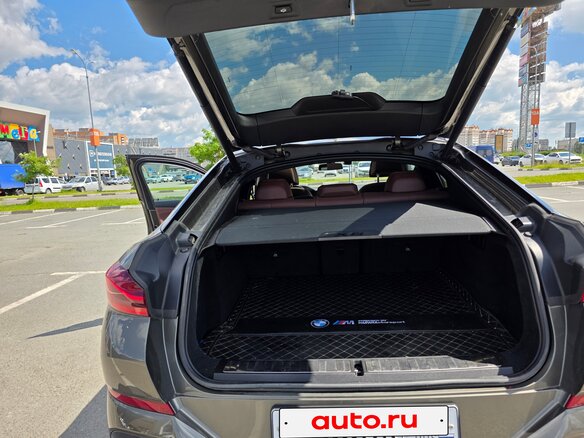 2020 BMW X6 30d III (G06), зелёный, 7980000 рублей - вид 25