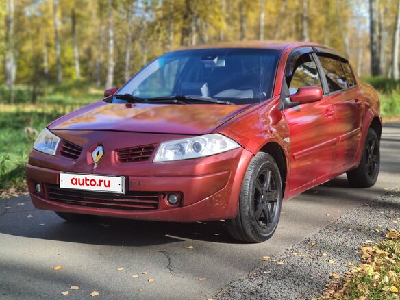 2007 Renault Megane II Рестайлинг, красный, 229000 рублей