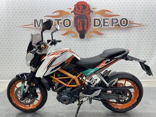 2015 KTM 390 Duke, белый, 349000 рублей, вид 2