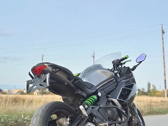 2017 Kawasaki Ninja 400, чёрный, 475000 рублей - вид 4