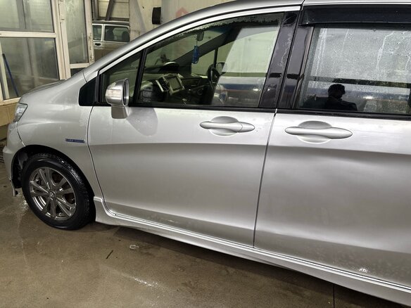 2012 Honda Freed Spike I Рестайлинг, серебристый, 1030000 рублей - вид 3