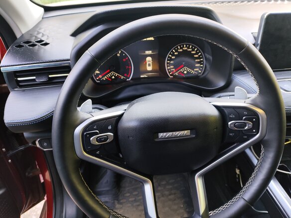 2023 Haval Jolion I, красный, 1750000 рублей - вид 3