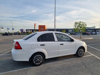 2007 Chevrolet Aveo I Рестайлинг, белый, 370000 рублей, вид 5