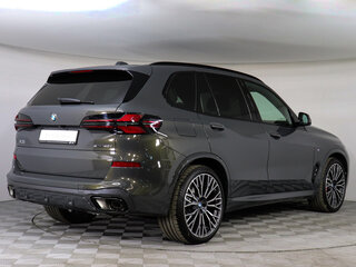 2026 BMW X5 40i IV (G05/G18) Рестайлинг, серый, 16890000 рублей, вид 3