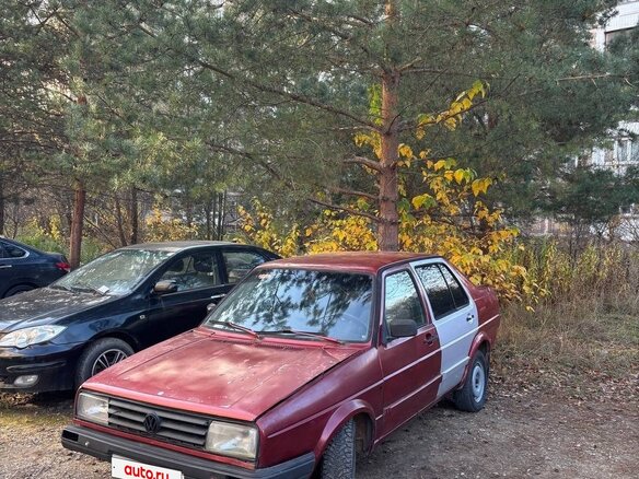 1988 Volkswagen Jetta II, красный, 60000 рублей