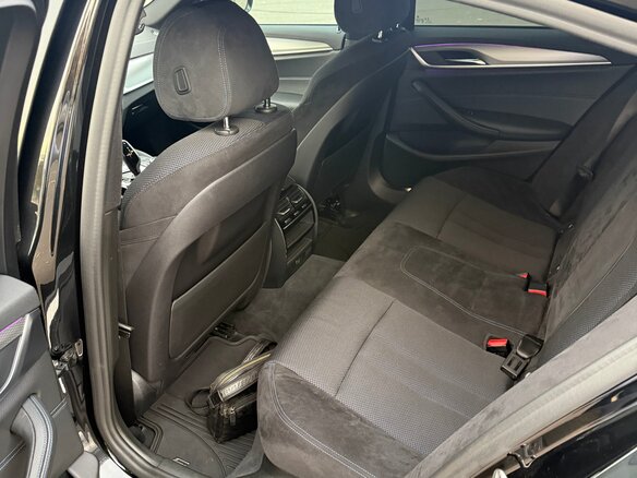 2020 BMW 5 серии 520d xDrive VII (G30/G31/G38), чёрный, 3300000 рублей - вид 18