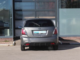 2011 Kia Rio II Рестайлинг, серый, 399000 рублей, вид 4
