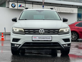 2020 Volkswagen Tiguan II, белый, 2618000 рублей, вид 2