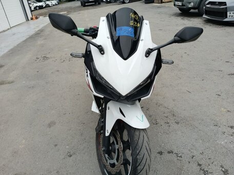 2020 Honda CBR 400R, белый, 620000 рублей, вид 3