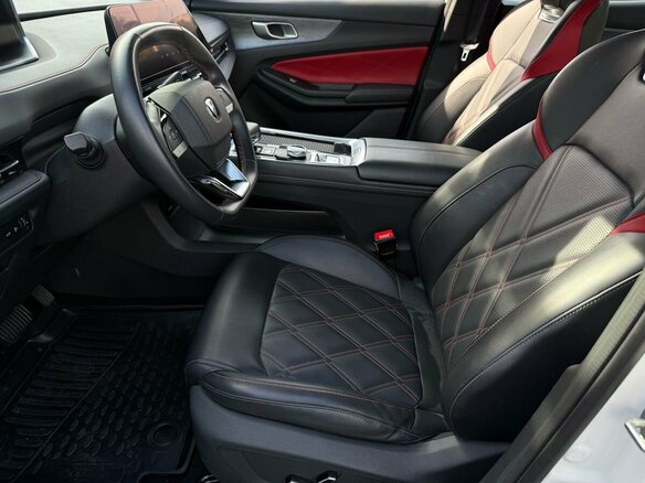 2024 Changan CS55 Plus II Рестайлинг, белый, 2475000 рублей - вид 6
