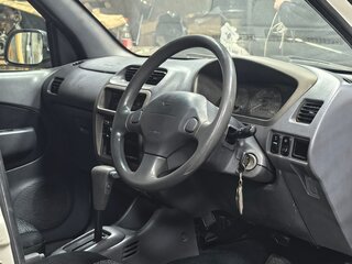 1999 Daihatsu Terios Kid I, белый, 280000 рублей, вид 5