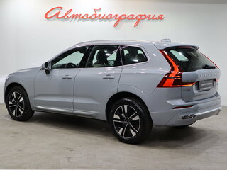 2026 Volvo XC60 II Рестайлинг 2, серый, 6890000 рублей, вид 4