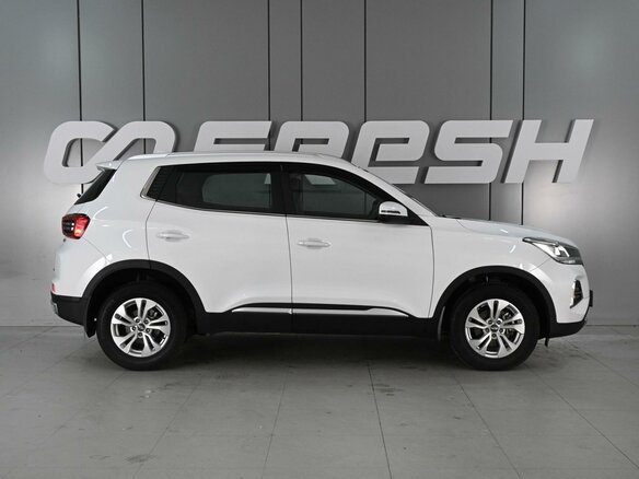 2024 Chery Tiggo 4 Pro I Рестайлинг, белый, 1749000 рублей - вид 4