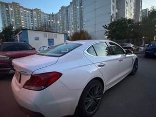 2019 Genesis G70 I, белый, 2700000 рублей, вид 4