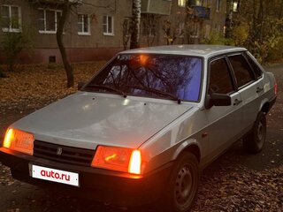 2000 Lada (ВАЗ) 21099, серебристый, 100000 рублей, вид 1