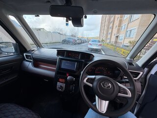 2018 Toyota Roomy I, белый, 950000 рублей, вид 5