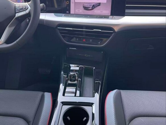 2023 Volkswagen Lamando L II, серый, 1990000 рублей - вид 6