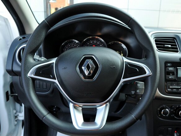 2019 Renault Logan Stepway II Рестайлинг, белый, 1060000 рублей - вид 10