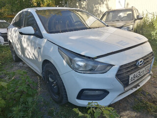 2018 Hyundai Solaris II, белый, 620000 рублей, вид 1