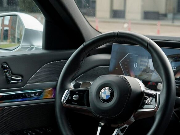 2024 BMW 7 серии 740d xDrive VII (G70), чёрный, 12500000 рублей - вид 21