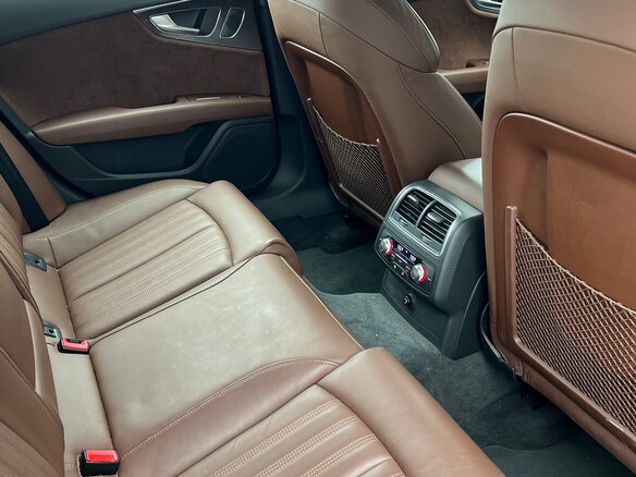 2016 Audi A7 I (4G) Рестайлинг, зелёный, 4100000 рублей - вид 9