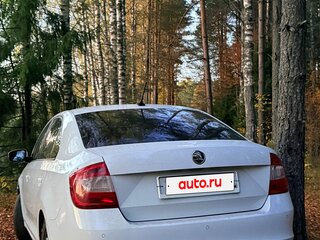 2017 Skoda Rapid I Рестайлинг, белый, 950000 рублей, вид 3
