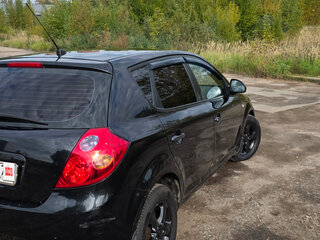 2007 Kia Ceed I, чёрный, 515000 рублей, вид 4