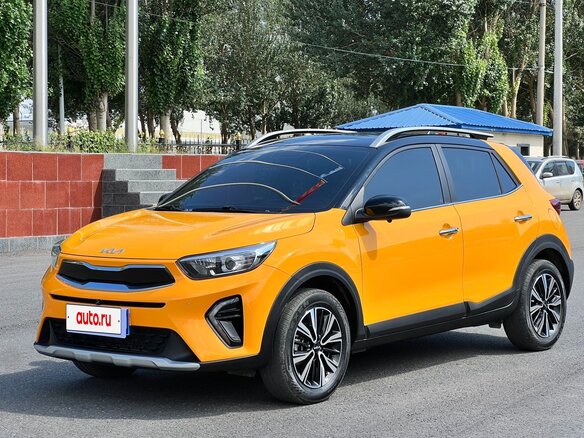 2022 Kia KX1, жёлтый, 1320000 рублей