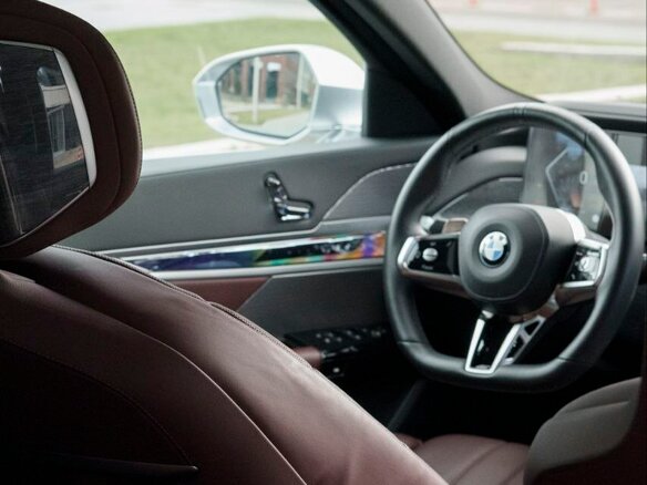 2024 BMW 7 серии 740d xDrive VII (G70), чёрный, 12500000 рублей - вид 18