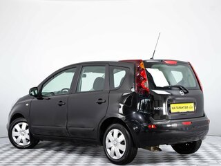 2013 Nissan Note I Рестайлинг, чёрный, 929000 рублей, вид 4