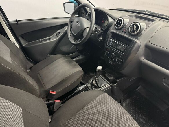 2017 Lada (ВАЗ) Granta I, голубой, 370000 рублей - вид 13