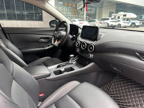2022 Nissan Sylphy IV (B18), серый, 1411000 рублей - вид 9