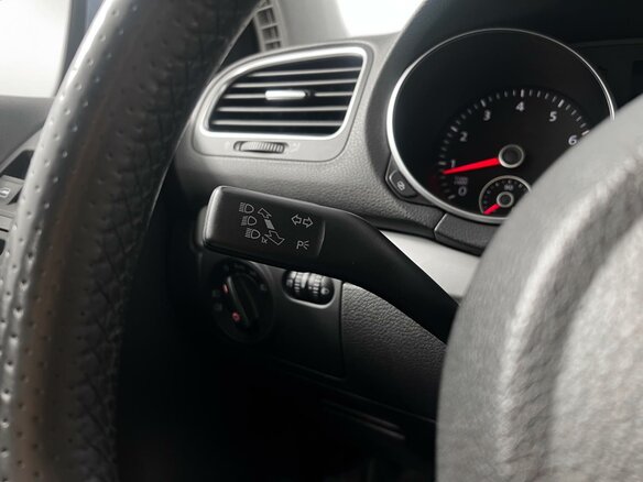 2011 Volkswagen Golf VI, голубой, 749900 рублей - вид 14