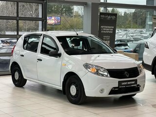2013 Renault Sandero I, белый, 445000 рублей, вид 1
