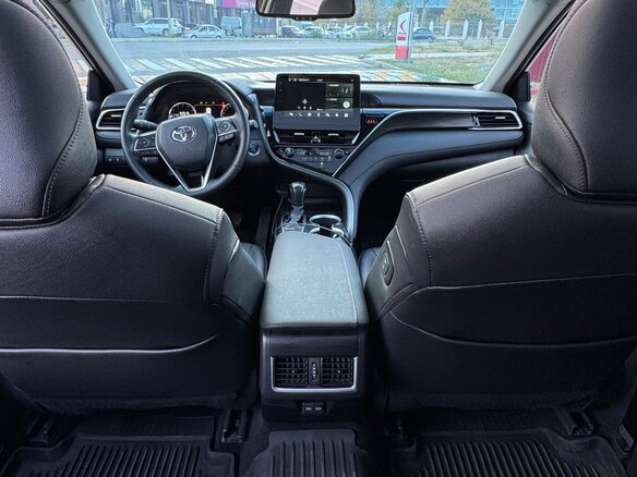 2023 Toyota Camry US Market VIII (XV70) Рестайлинг, чёрный, 2999999 рублей - вид 9