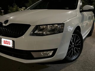 2016 Skoda Octavia III (A7), белый, 1750000 рублей, вид 2