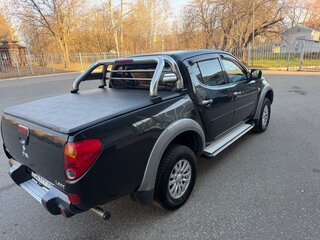 2013 Mitsubishi L200 IV, чёрный, 1420000 рублей, вид 3