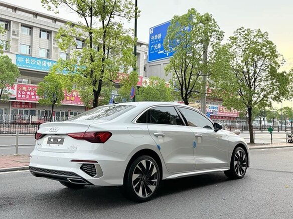 2022 Audi A3 35 TFSI Long IV (8Y), белый, 1890000 рублей - вид 6