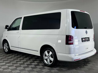 2013 Volkswagen Multivan T5 Рестайлинг, белый, 2499000 рублей, вид 4
