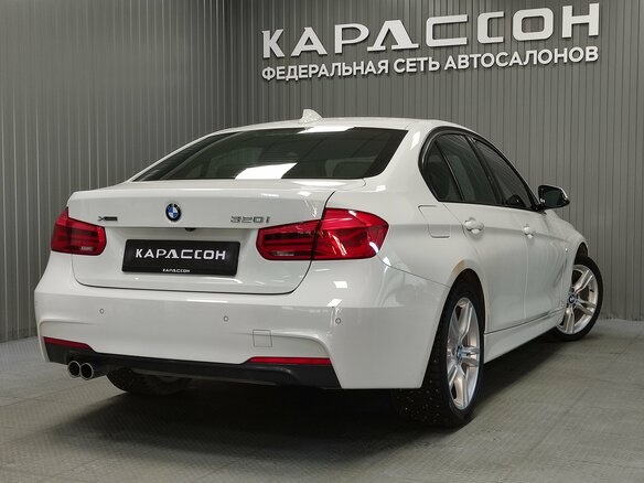 2018 BMW 3 серии 320i xDrive VI (F3x) Рестайлинг, белый, 2950000 рублей - вид 1
