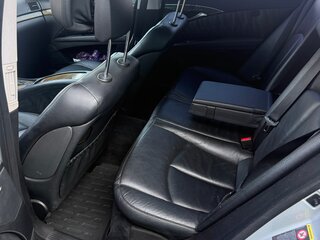 2007 Mercedes-Benz E-Класс 550 III (W211, S211) Рестайлинг, серебристый, 1400000 рублей, вид 5