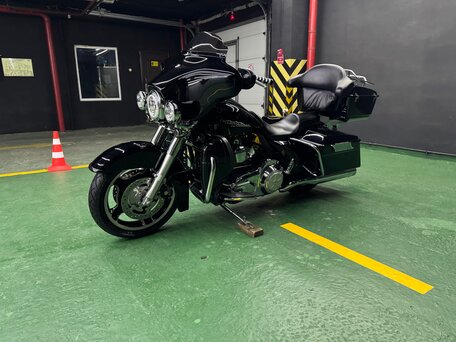 2013 Harley-Davidson Street Glide, чёрный, 1175000 рублей, вид 4