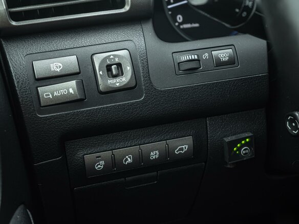 2011 Lexus LX 570 III, чёрный, 2890000 рублей - вид 24