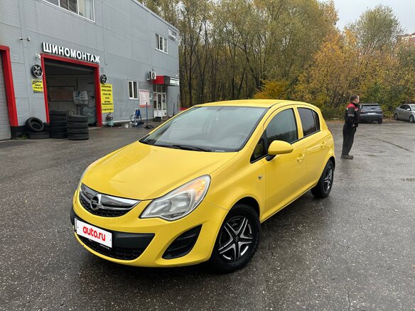 2013 Opel Corsa D Рестайлинг II, жёлтый, 400000 рублей