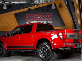 2025 Ford F-150 Raptor XIV Рестайлинг, красный, 18498000 рублей, вид 3