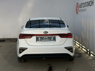 2019 Kia Cerato IV, белый, 1250000 рублей, вид 4
