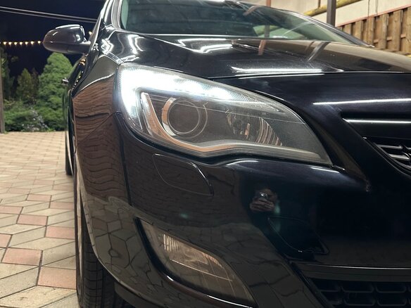 2011 Opel Astra J, чёрный, 560000 рублей - вид 5
