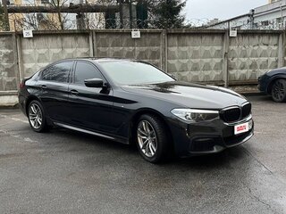 2019 BMW 5 серии 520d xDrive VII (G30/G31/G38), чёрный, 3400000 рублей, вид 2