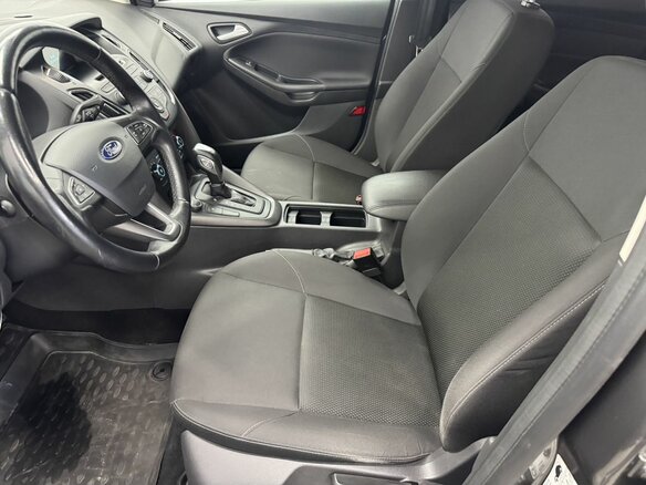 2017 Ford Focus III Рестайлинг, серый, 1160000 рублей - вид 8